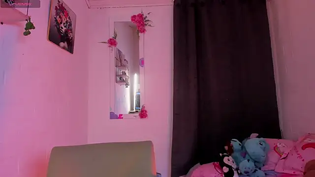 Cristal dark online show from 03-02-26, 11:44