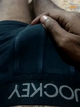 Snapshot of yuvrajpandey chatting on 12-04-25, 10:18 yuvrajpandey online show from 12-04-25, 10:18