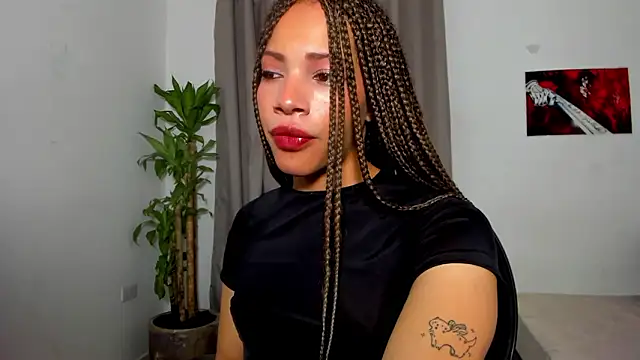 Snapshot of Catty_Noir chatting on 02-01-26, 04:11 Catty Noir online show from 02-01-26, 04:11