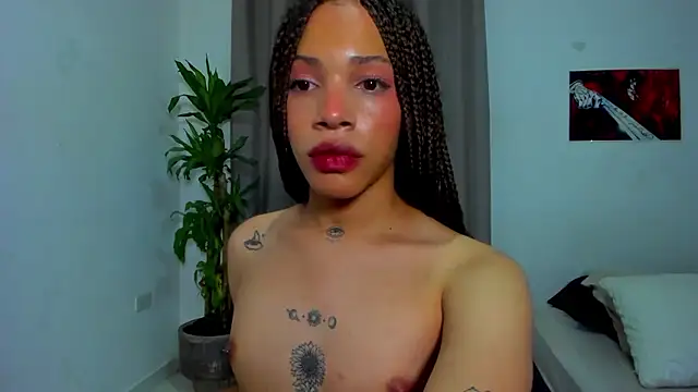 Snapshot of Catty_Noir chatting on 02-10-26, 12:48 Catty Noir online show from 02-10-26, 12:48