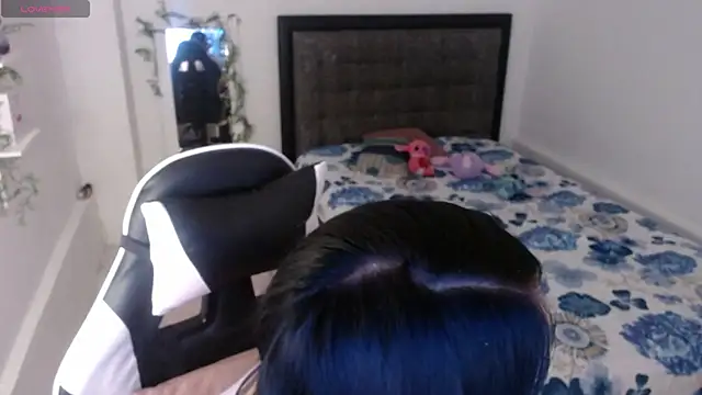Ariel Laurentt online show from 07-17-26, 04:19