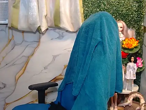 imadriana12 online show from 12-05-25, 03:09