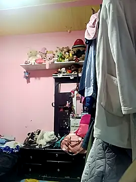 Chantal sex22 online show from 12-13-25, 08:14