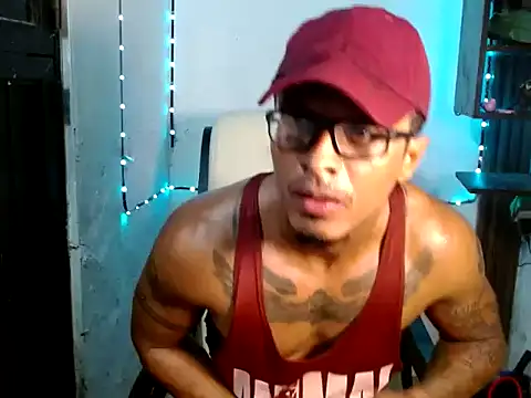 bigblackmen117uncs online show from 12-05-25, 02:42