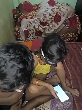 Laxmidevi000 online show from 06-20-26, 04:15