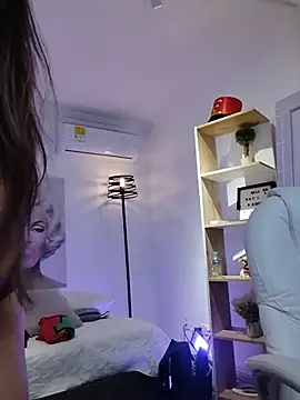 Lia Honeymind   online show from 11-25-25, 11:10