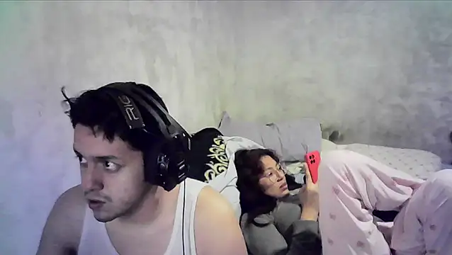 Snapshot of Giby_Grace chatting on 01-06-26, 04:27 Giby Grace online show from 01-06-26, 04:27