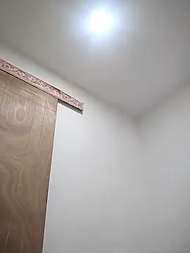 Monitaxhot online show from 03-23-26, 07:51