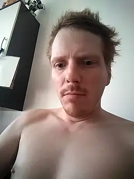 Vlasta23 online show from 03-04-26, 01:06