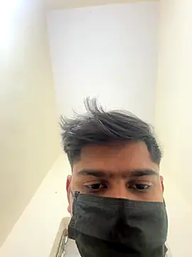 Snapshot of hardboydick2000 chatting on 12-15-25, 09:24 hardboydick2000 online show from 12-15-25, 09:24