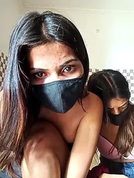 Snapshot of Lovely--girl chatting on 03-16-26, 05:44 Lovely--girl online show from 03-16-26, 05:44