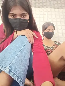 Lovely--girl online show from 05-19-26, 05:03