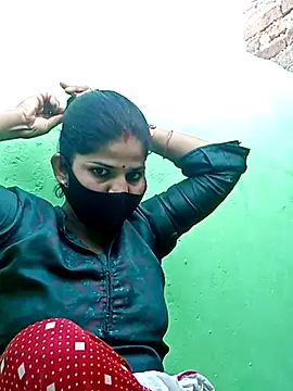 Snapshot of Hot_kire chatting on 12-16-25, 10:09 Hot kire online show from 12-16-25, 10:09