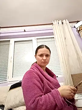 Snapshot of stropinela23 chatting on 03-08-26, 08:40 stropinela23 online show from 03-08-26, 08:40