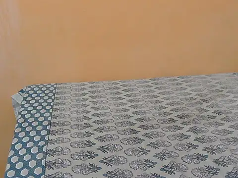 Snapshot of Honey_Baby1 chatting on 01-11-26, 05:56 Honey Baby1 online show from 01-11-26, 05:56