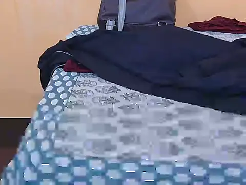 Snapshot of Honey_Baby1 chatting on 01-12-26, 05:45 Honey Baby1 online show from 01-12-26, 05:45