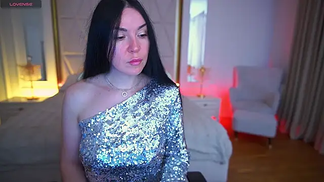 Snapshot of BlackSilkQueen chatting on 12-14-25, 02:00 BlackSilkQueen online show from 12-14-25, 02:00