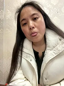 tianwei2567 online show from 12-21-25, 07:59