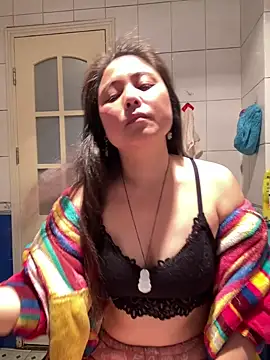 Snapshot of tianwei2567 chatting on 02-11-26, 04:34 tianwei2567 online show from 02-11-26, 04:34