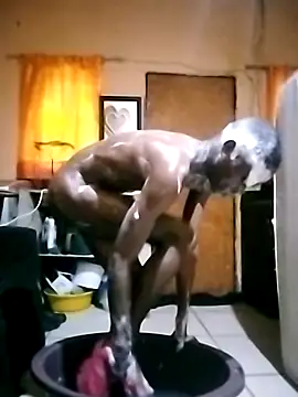 Snapshot of _kaycums_10 chatting on 05-06-26, 04:08 kaycums 10 online show from 05-06-26, 04:08