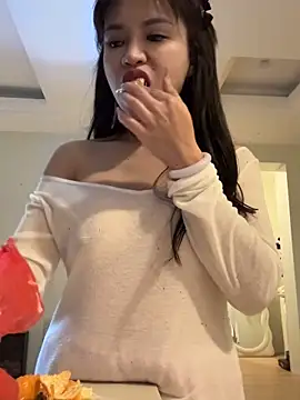 Snapshot of yuanbao_bao chatting on 11-27-25, 05:15 yuanbao bao online show from 11-27-25, 05:15