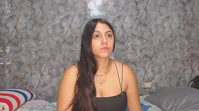 Snapshot of miarouse1531 chatting on 02-17-26, 06:10 miarouse1531 online show from 02-17-26, 06:10