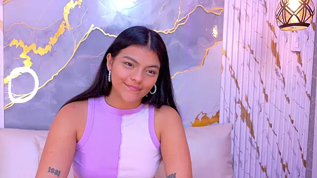 Snapshot of NIKIBUNNY chatting on 12-05-25, 01:09 NIKIBUNNY online show from 12-05-25, 01:09