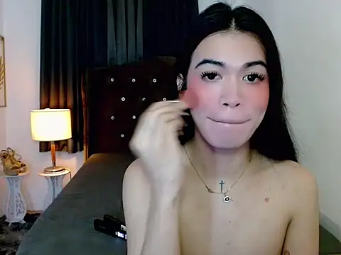 Snapshot of hollyyumiloove chatting on 12-19-25, 06:26 hollyyumiloove online show from 12-19-25, 06:26