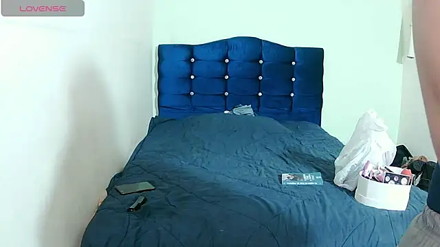 ashleey palmer online show from 04-24-26, 06:10