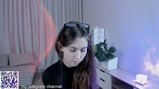 Snapshot of BetteSelbe chatting on 01-14-26, 05:40 BetteSelbe online show from 01-14-26, 05:40