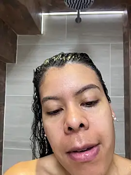 daniistar1 online show from 12-21-25, 07:43