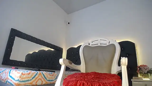 Emily Jedet online show from 03-18-26, 08:45