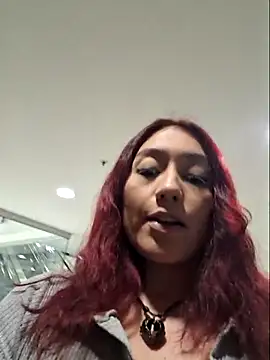 Eveeelyn25 online show from 02-25-26, 12:42