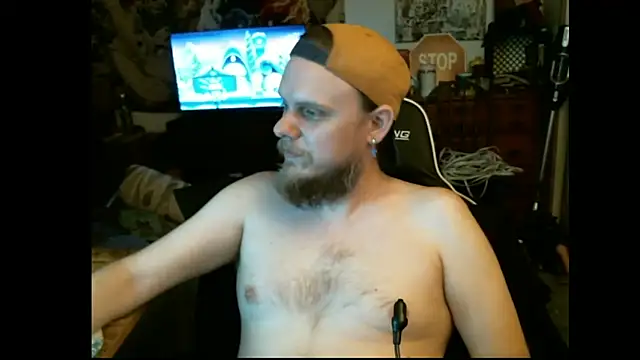 Snapshot of watchmegamer chatting on 11-23-25, 02:55 watchmegamer online show from 11-23-25, 02:55