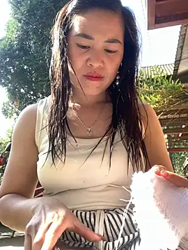 hotel222 online show from 12-01-25, 03:22