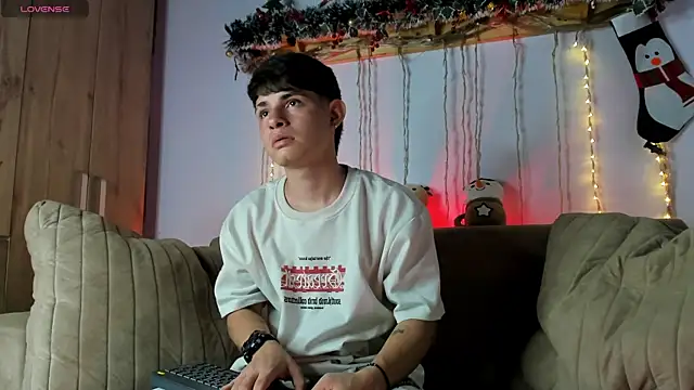 steveen universe28 online show from 12-16-25, 01:10