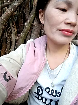 nangmo online show from 11-26-25, 01:28