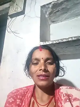 Snapshot of Hot-qwe chatting on 12-02-25, 04:02 Hot-qwe online show from 12-02-25, 04:02