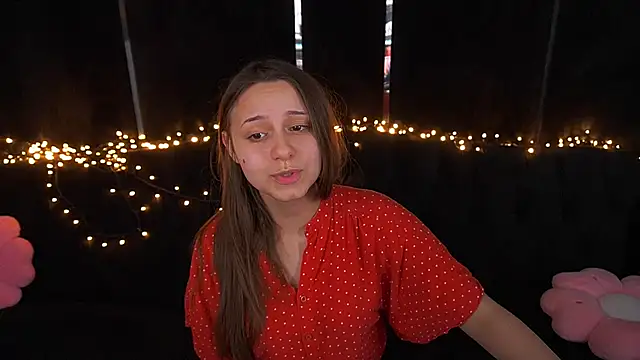 TinyNatalie online show from 05-13-26, 09:00