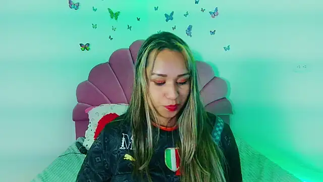 Snapshot of paula_brausin_ chatting on 02-17-26, 03:47 paula brausin online show from 02-17-26, 03:47