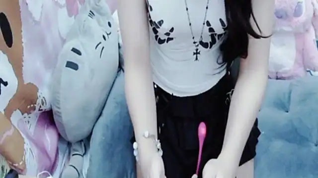 Snapshot of Alice-Hot88 chatting on 01-12-26, 06:57 Alice-Hot88 online show from 01-12-26, 06:57