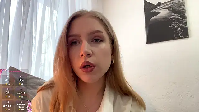 Snapshot of Alice_meow15 chatting on 01-16-26, 10:41 Alice meow15 online show from 01-16-26, 10:41