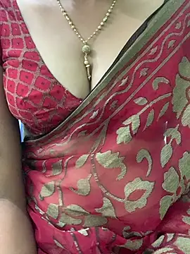 Snapshot of honeygirl6996 chatting on 07-10-26, 07:23 honeygirl6996 online show from 07-10-26, 07:23