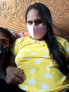 Snapshot of Js_creator chatting on 03-04-26, 10:21 Js creator online show from 03-04-26, 10:21