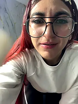 Snapshot of Venus_Bms_ chatting on 12-19-25, 11:17 Venus Bms online show from 12-19-25, 11:17