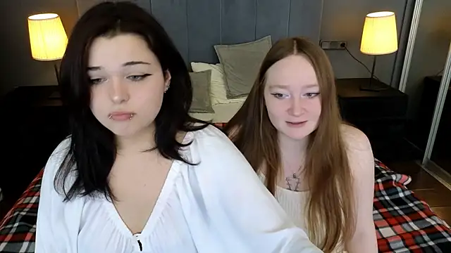 VikiBlossom online show from 12-15-25, 08:57