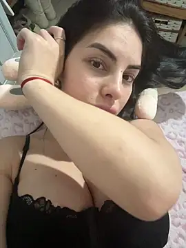 Magui21 online show from 04-04-26, 03:27