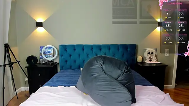 Snapshot of linda_ada10 chatting on 11-30-25, 04:22 linda ada10 online show from 11-30-25, 04:22