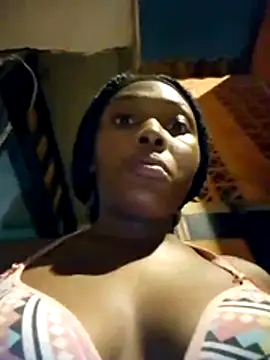 Snapshot of KiaracCastilo chatting on 12-02-25, 05:13 KiaracCastilo online show from 12-02-25, 05:13