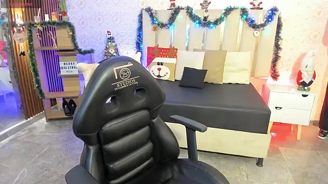 kaelwolf tay online show from 01-06-26, 07:28